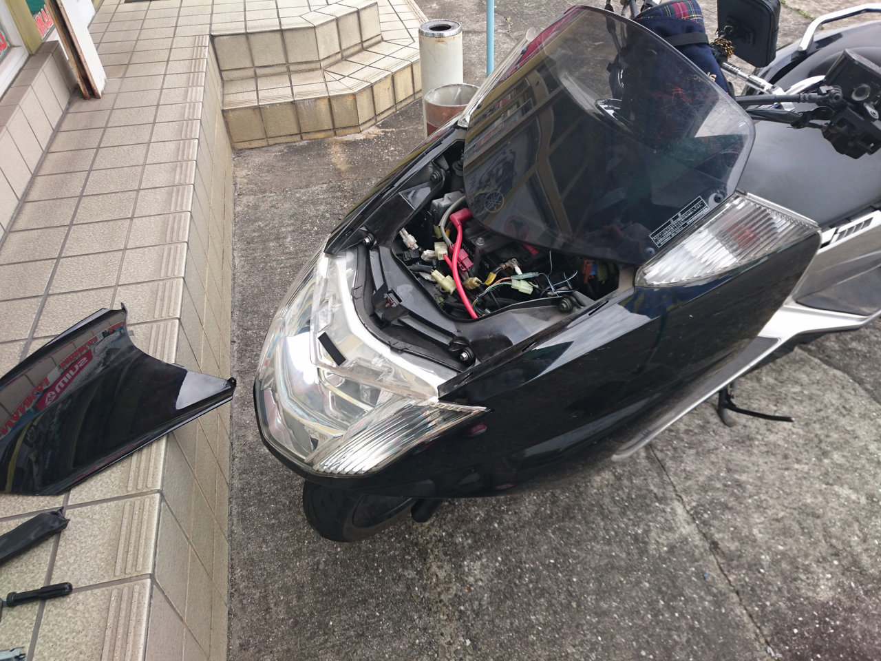 バイクに取り付ける電源キットの安物はすぐ壊れる。日本一周＃2